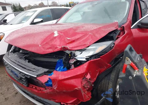 2023 Ford Escape Active z USA, uszkodzony, nr VIN 1FMCU9GN1PUA69012